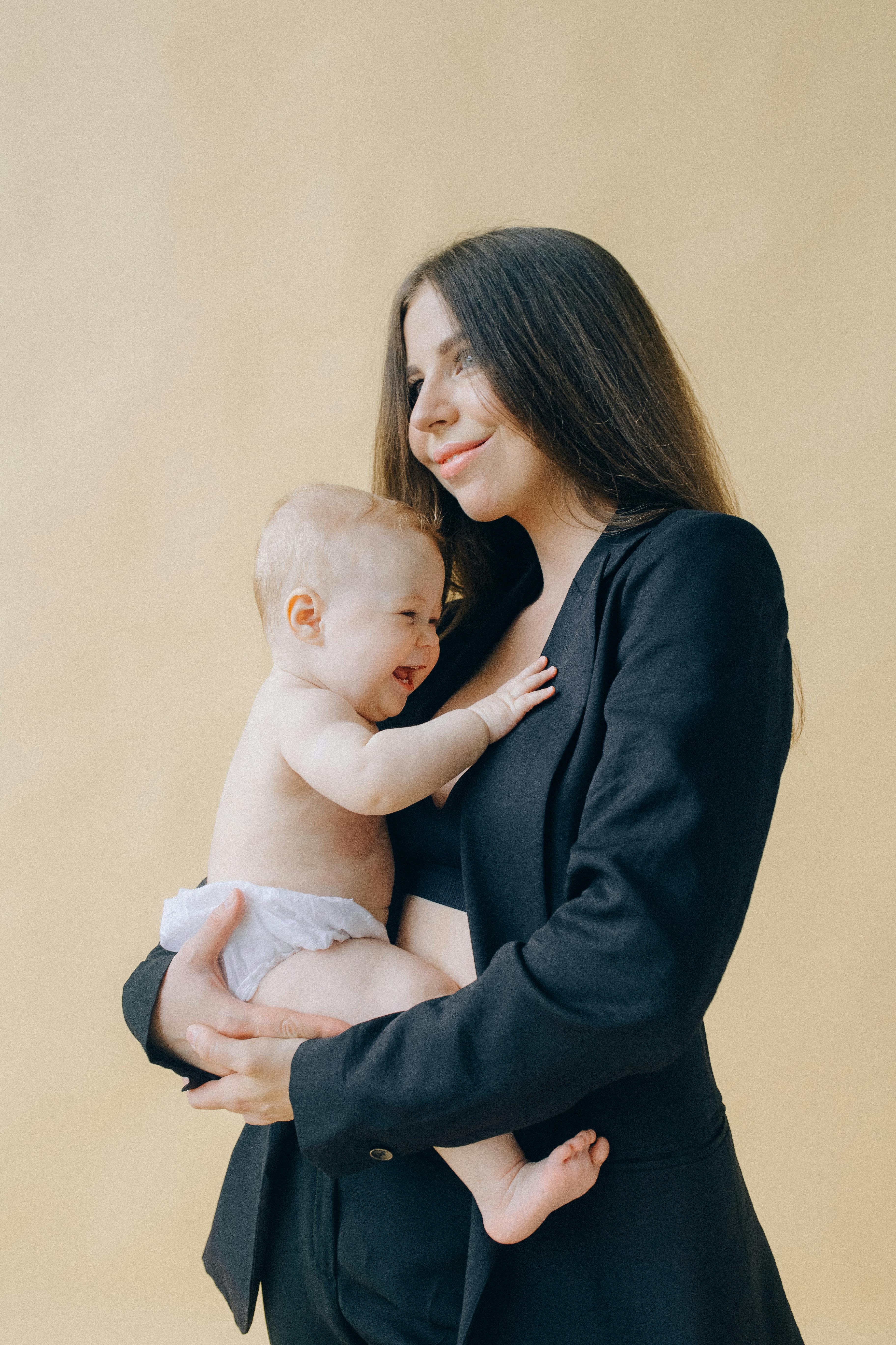 Building Trust with Your Babysitter: Tips for Effective Communication