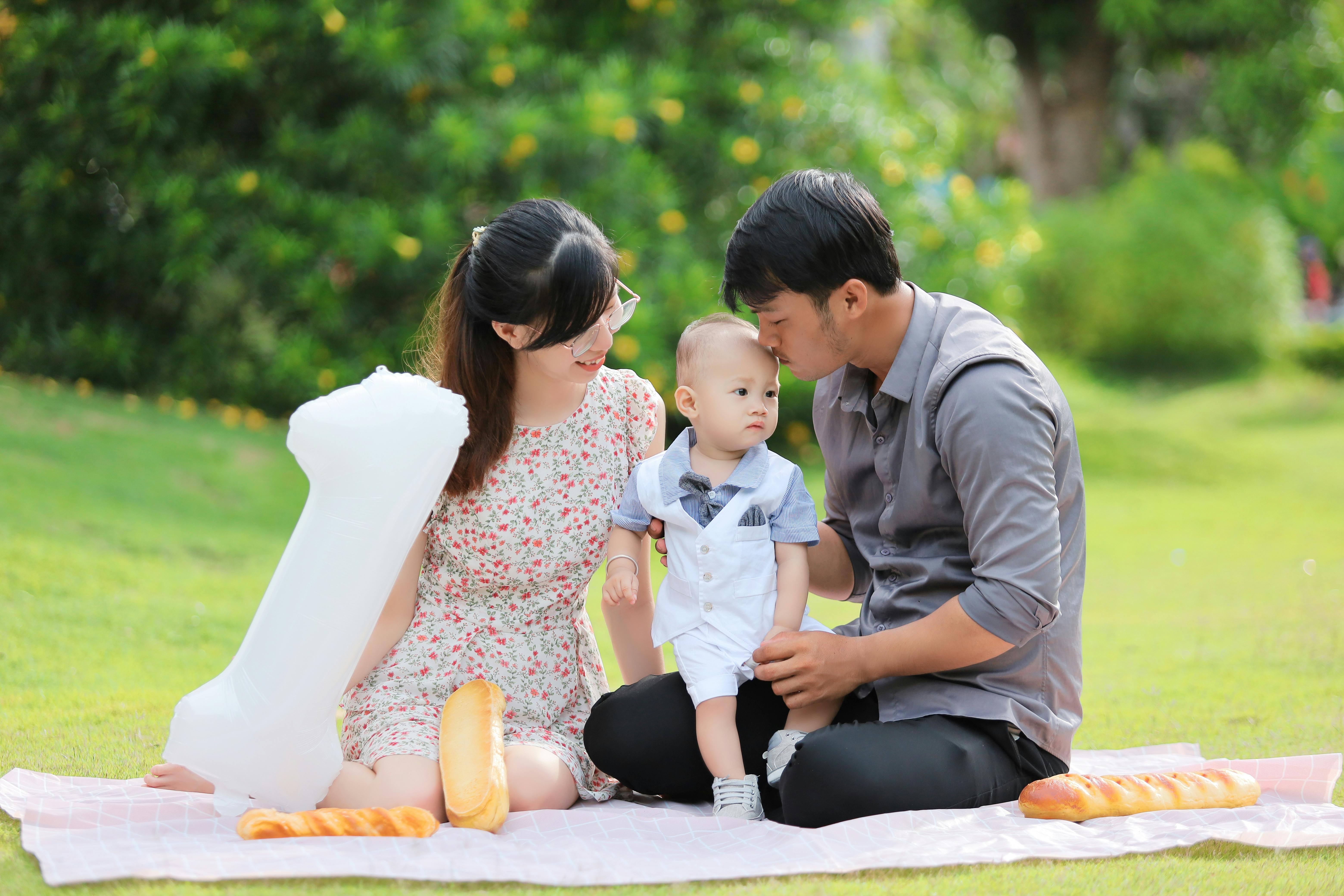 Effective Communication Strategies for Working with Babysitters